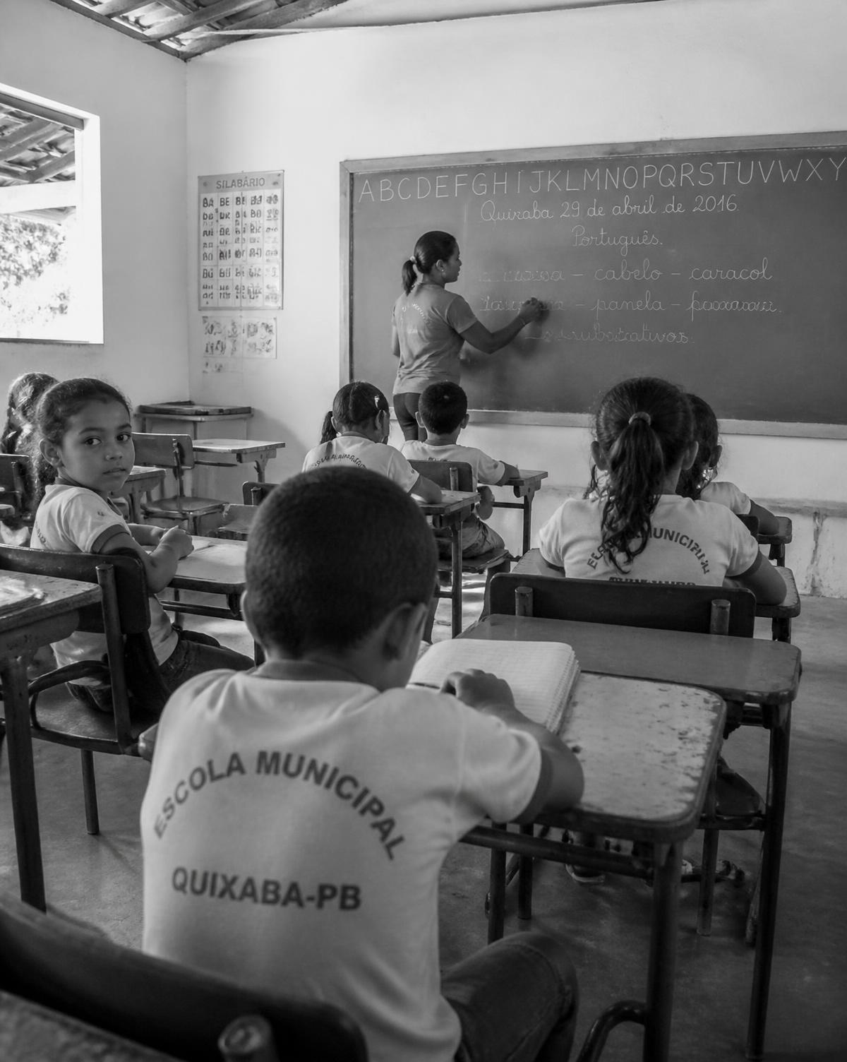 Joyce Reis em atividade de campanha em Pernambuco